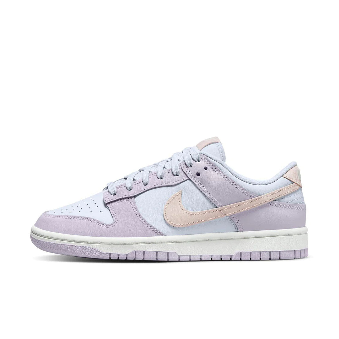 Dunk low easter 2022