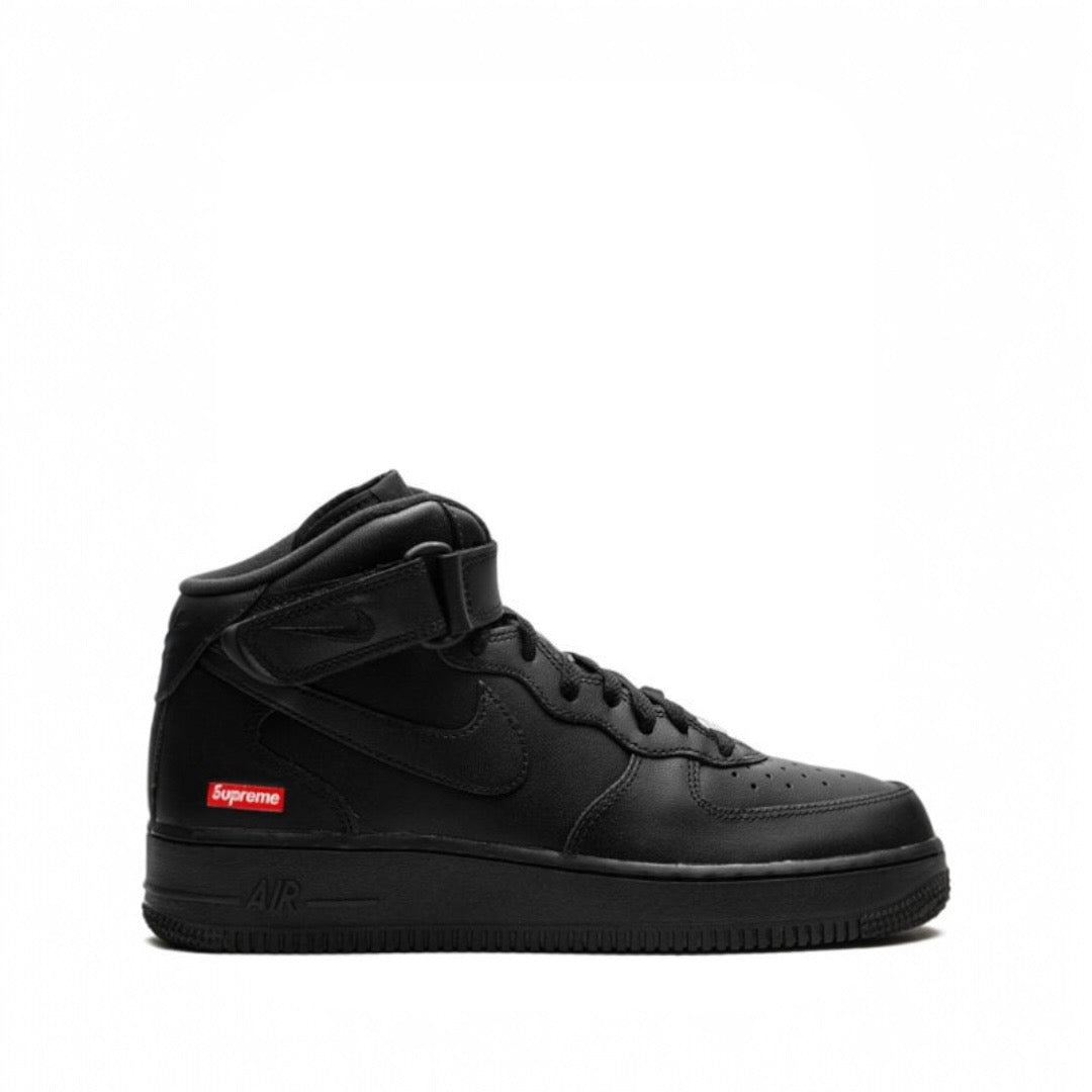 Air force one Mid Black Supreme