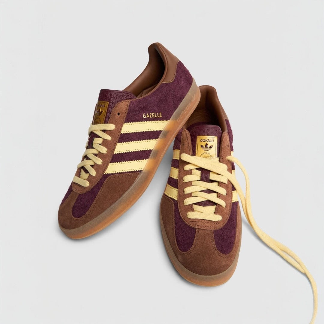 Gazelle maroon little y