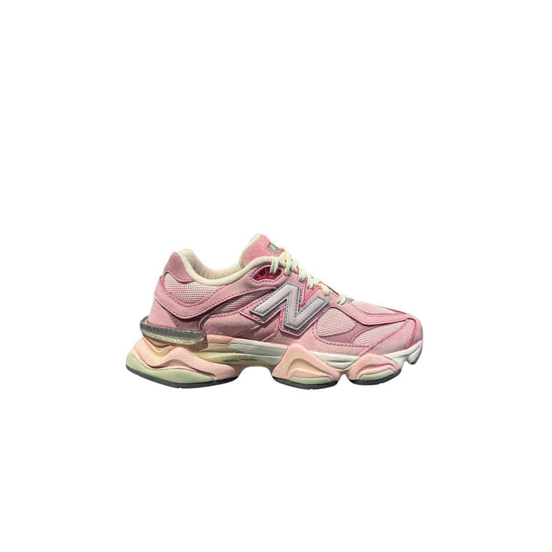 New balance 9060 custom pink (laccio classico)